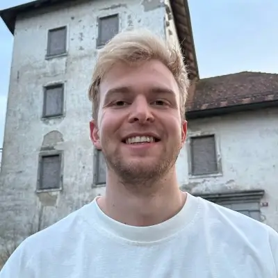 SaaS Founder profile picture